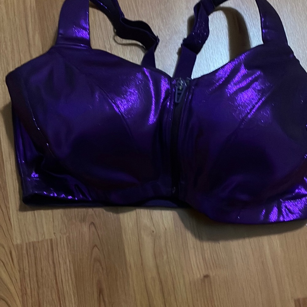 Victoria’s Secret sports bra